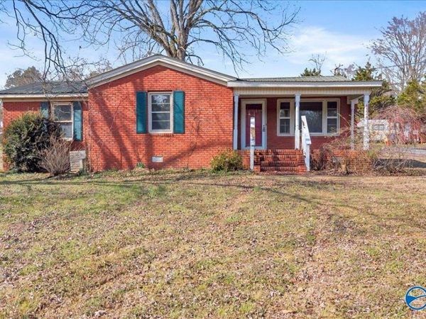 4324 South Broad Street, Scottsboro, AL 35769