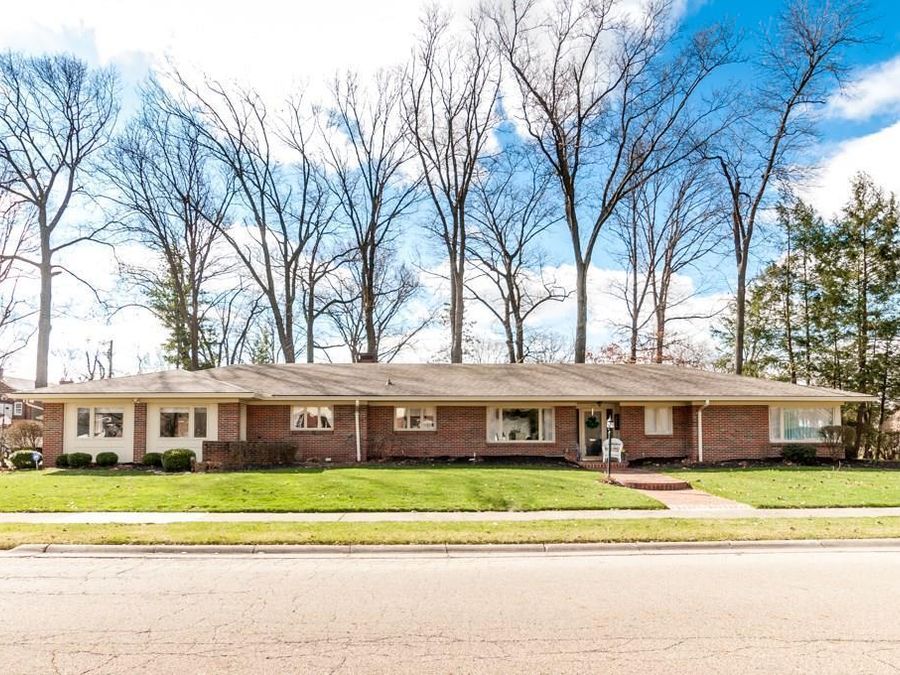 409 S Broadmoor Boulevard, Springfield, OH 45504 Photo 1
