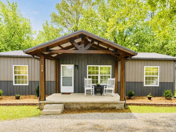 339 Flatwoods School Rd , Linden, TN 37096