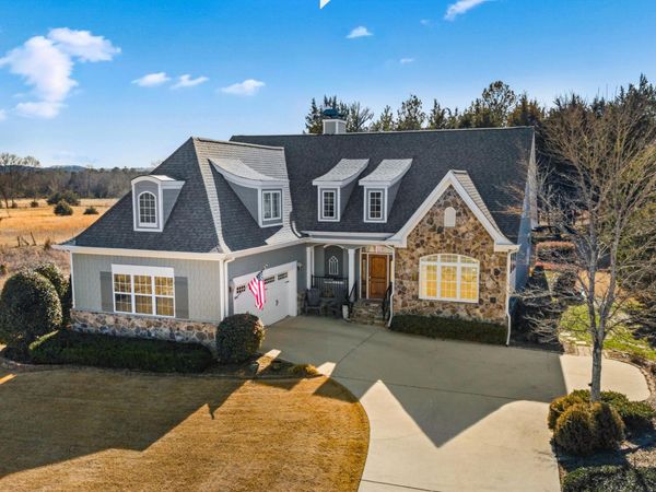 335 Lakeshore Cove Drive , Fort Oglethorpe, GA 30742