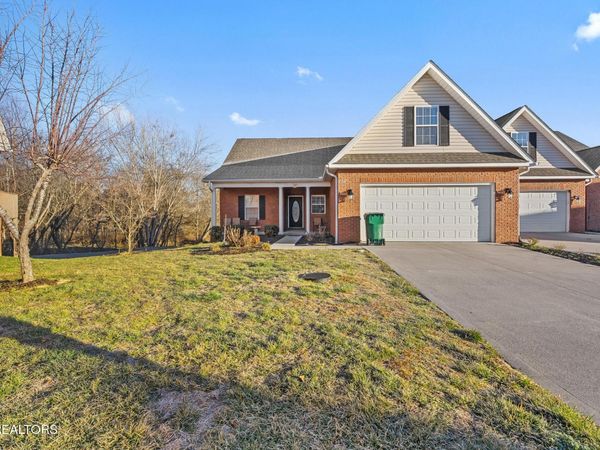 4651 Oak Meadow Way , Knoxville, TN 37918