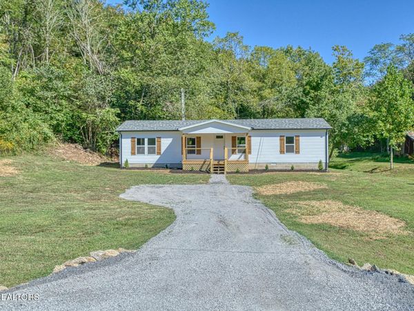 2204 Wartrace Hwy , Whitleyville, TN 38588