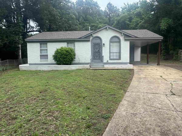 4200 CLYDESDALE DR , Memphis, TN 38109