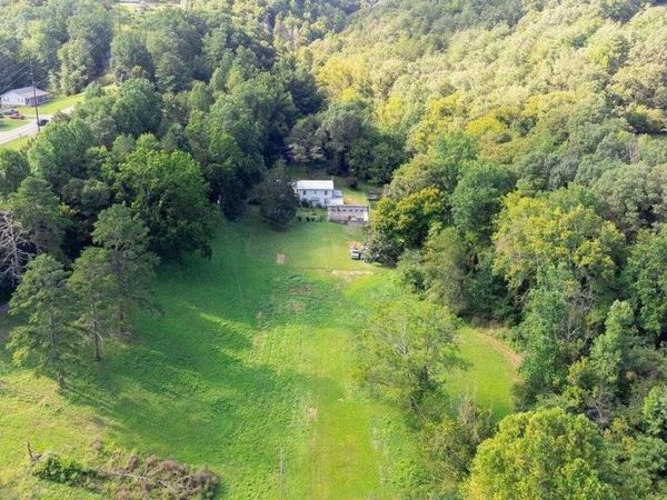 288 Zachary Rd , Sneedville, TN 37869