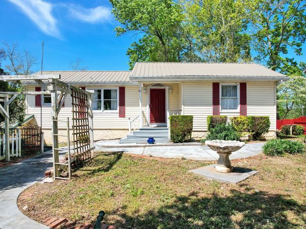 691 Lakehaven Circle , Decatur, TN 37322