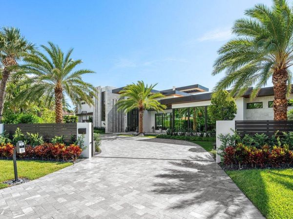 4460 NE 31st Avenue , Lighthouse Point, FL 33064
