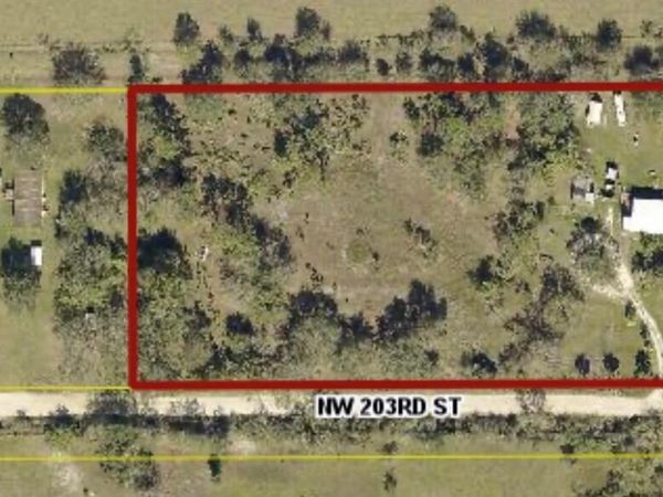 17315 NW 203rd Street , Okeechobee, FL 34972