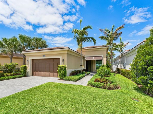 13129 Faberge Place, Palm Beach Gardens, FL 33418