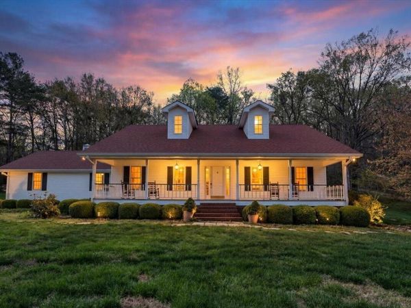 369 Sweetens Cove Road , South Pittsburg, TN 37380