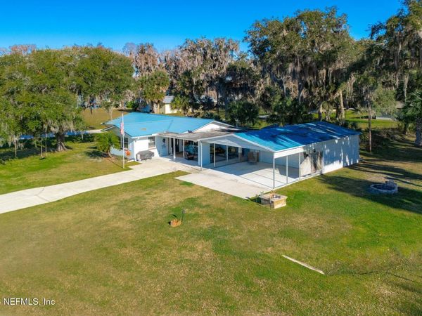 200 BASS Drive, Crescent City, FL 32112