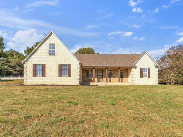 1088 AKINS STORE RD, Munford, TN 38058