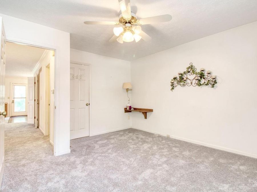 6355 Corbly Road, Unit 7, Cincinnati, OH 45230 Photo 17