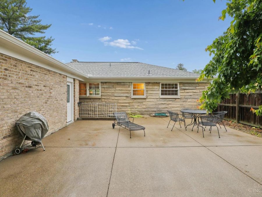 3141 Balsamridge Drive, Cincinnati, OH 45239 Photo 41