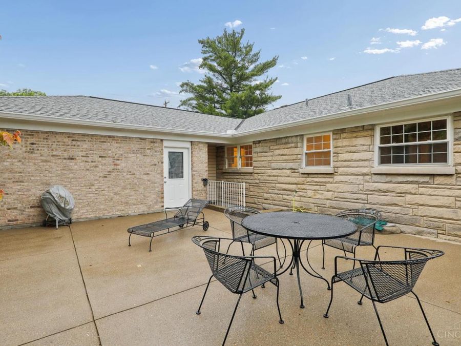 3141 Balsamridge Drive, Cincinnati, OH 45239 Photo 42