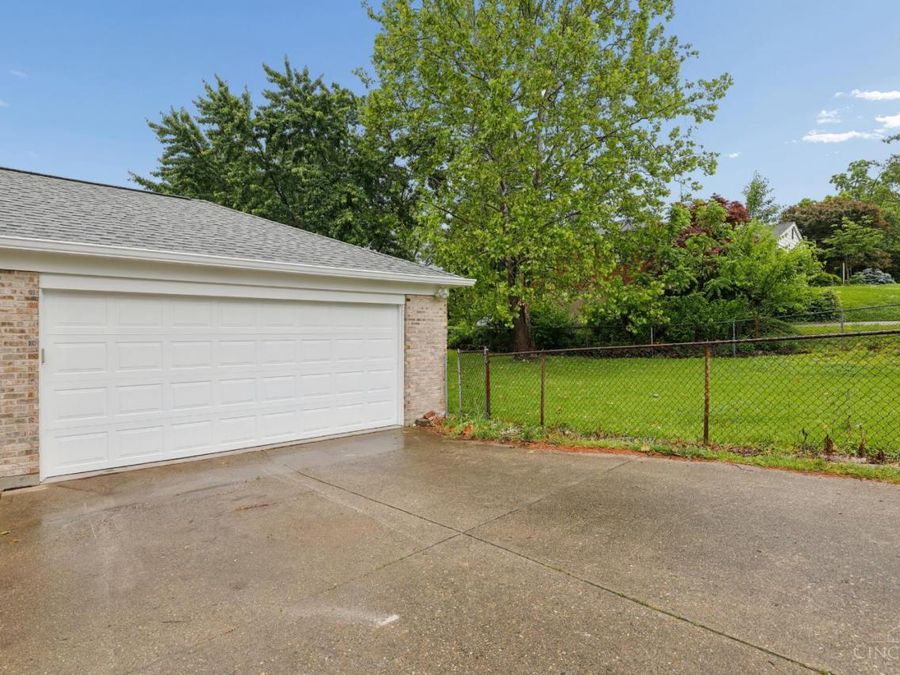 3141 Balsamridge Drive, Cincinnati, OH 45239 Photo 46