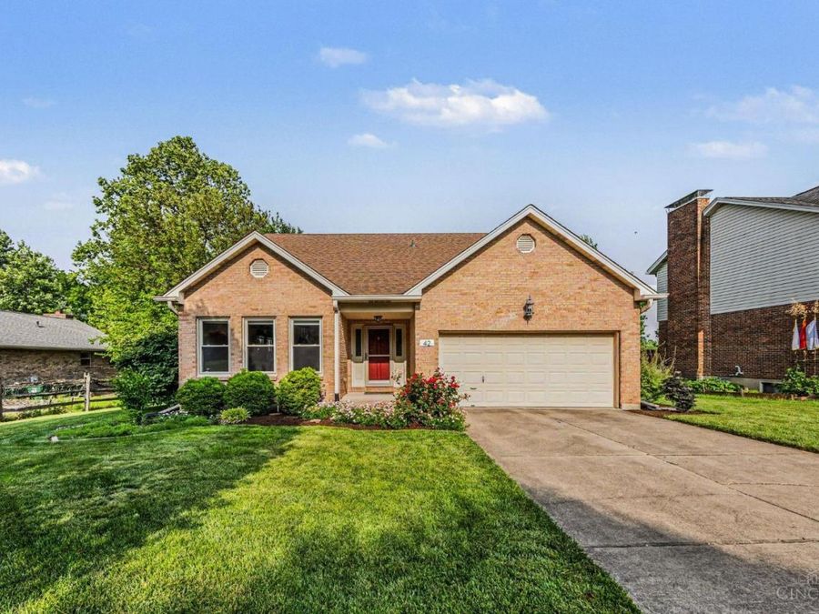 42 Carousel Circle, Fairfield, OH 45014 Photo 2