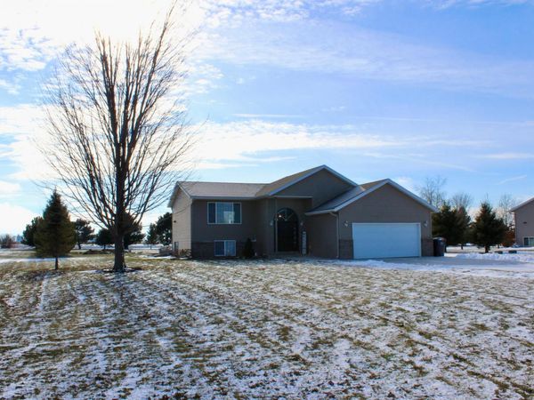 16953 739th Street , Hayfield, MN 55940
