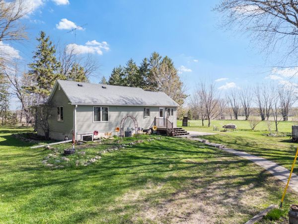 74718 270th Avenue , Hayfield, MN 55940