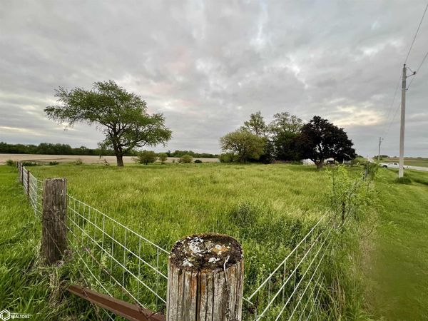 3163 State Hwy. 2, Clarinda, IA 51632