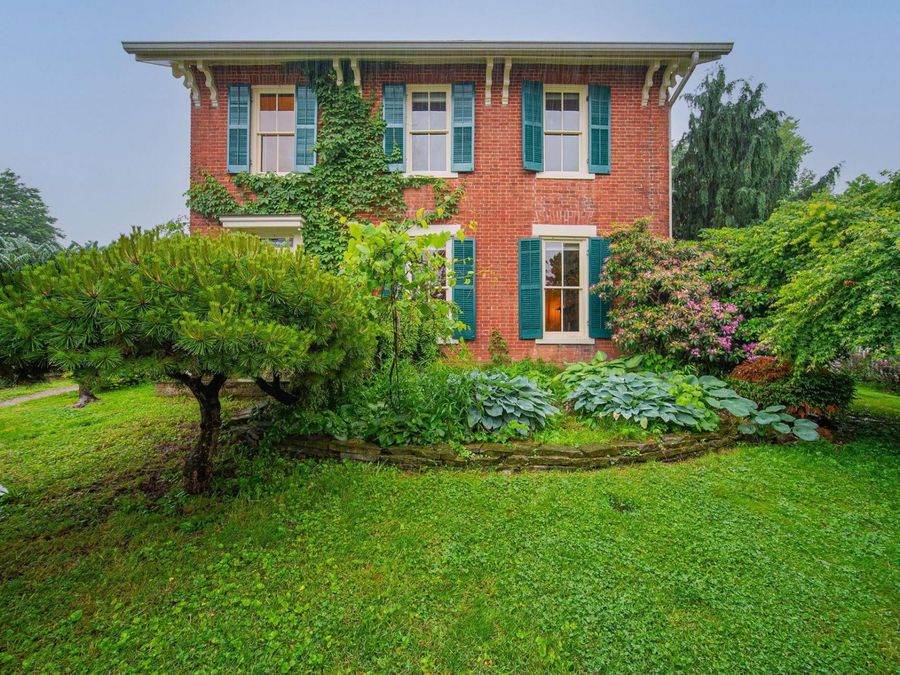 705 Deacon Street , Hebron, OH 43025 Photo 1