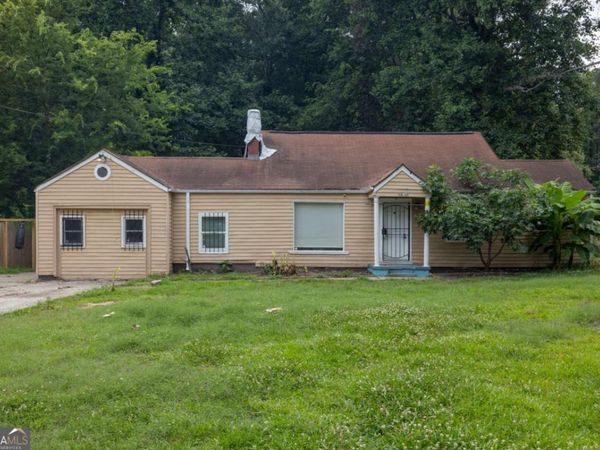 3838 Old Gordon Road NW, Atlanta, GA 30336