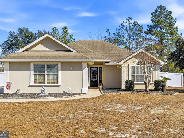 235 Victorian Lake Drive, Brunswick, GA 31525