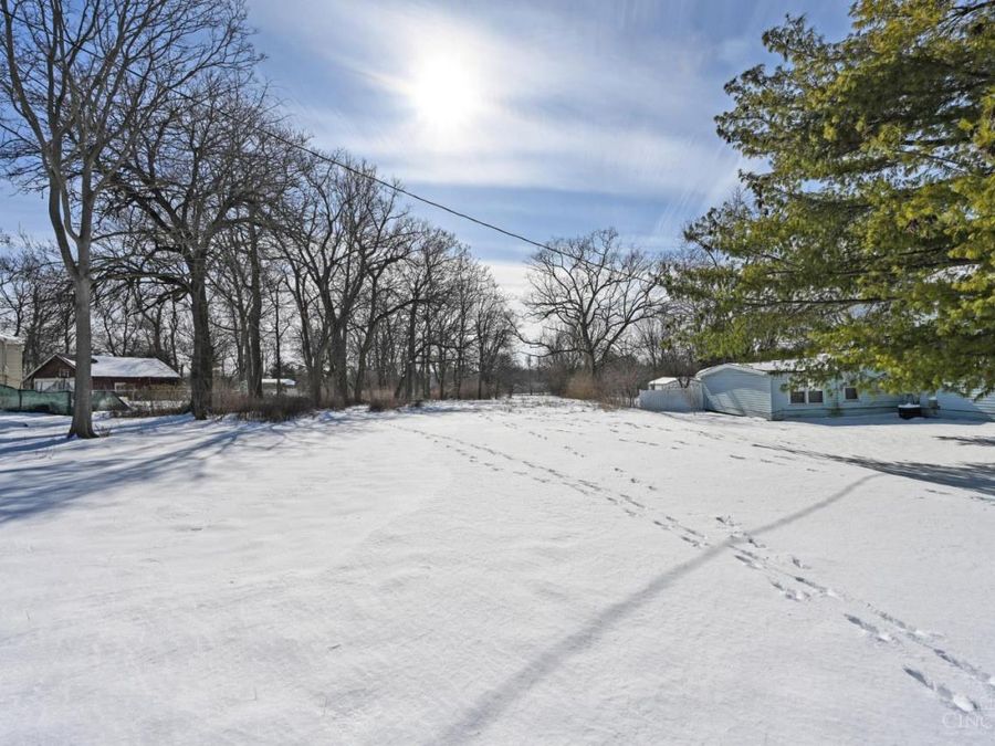 1981 Princeton Road, Hamilton, OH 45011 Photo 2