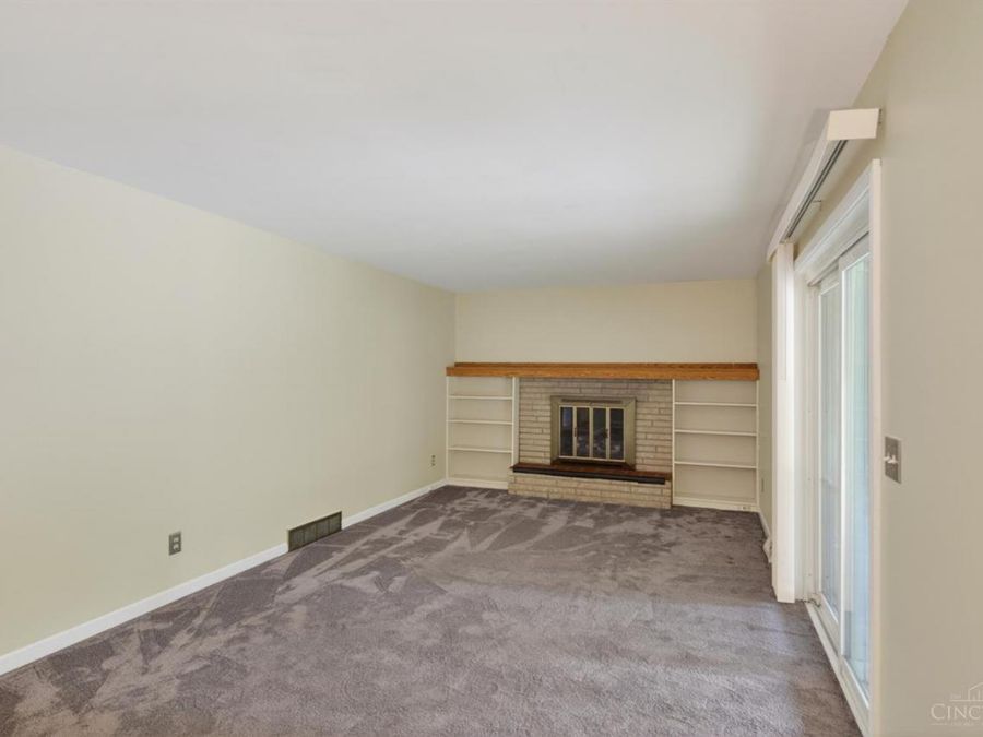 1987 Fossway Ct, Anderson Township, OH 45230 Photo 13