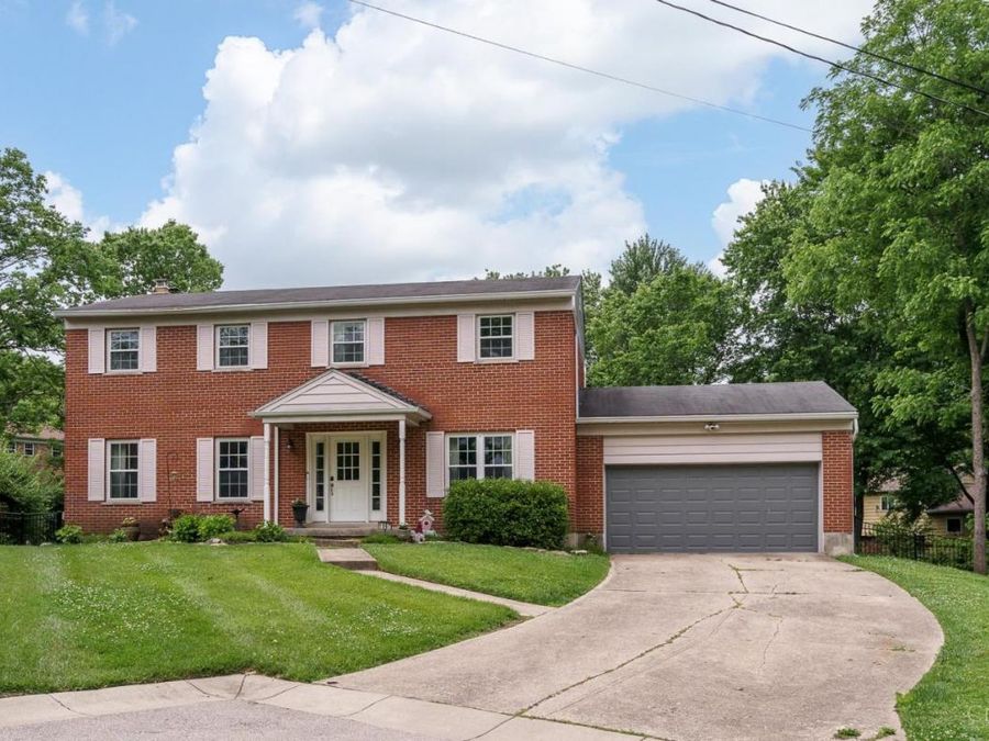 1987 Fossway Ct, Anderson Township, OH 45230 Photo 2