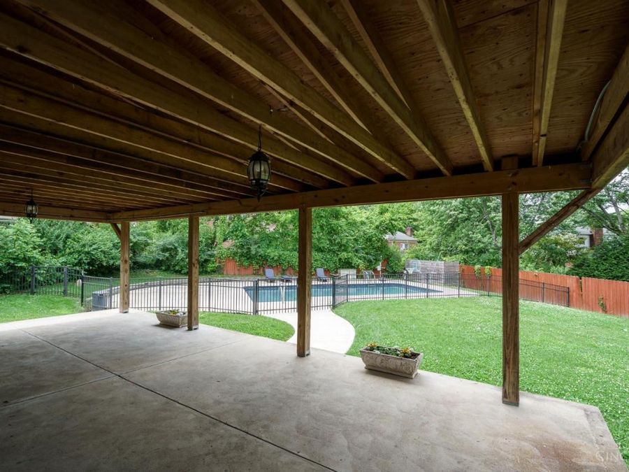 1987 Fossway Ct, Anderson Township, OH 45230 Photo 45