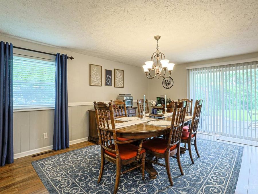 877 Tivoli Lane, Springdale, OH 45246 Photo 10