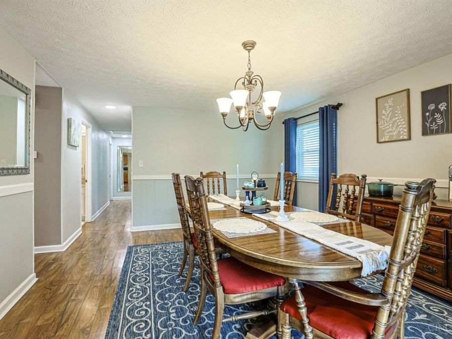 877 Tivoli Lane, Springdale, OH 45246 Photo 12