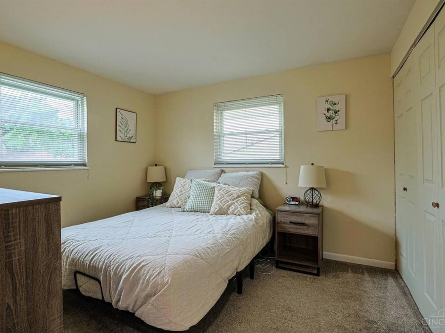 877 Tivoli Lane, Springdale, OH 45246 Photo 20