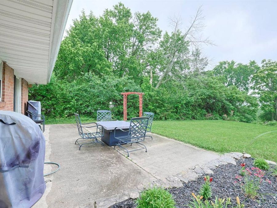 877 Tivoli Lane, Springdale, OH 45246 Photo 26