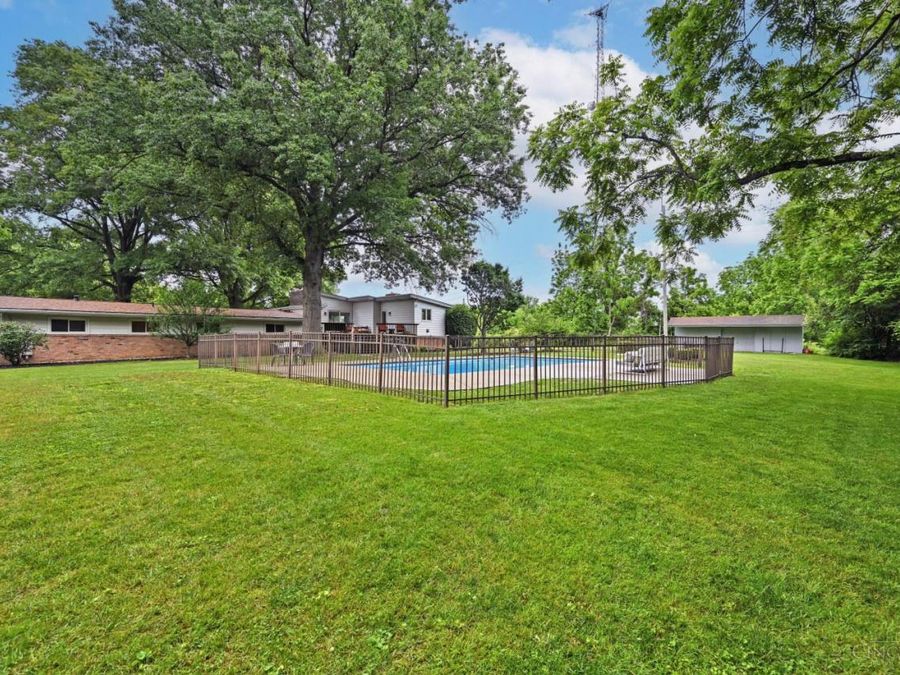 411 Beechtree Drive, Springfield Township, OH 45224 Photo 44