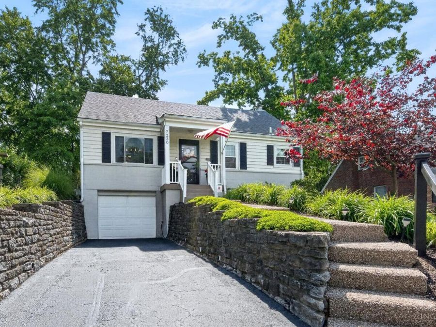 7230 Thomas Drive, Madeira, OH 45243 Photo 1