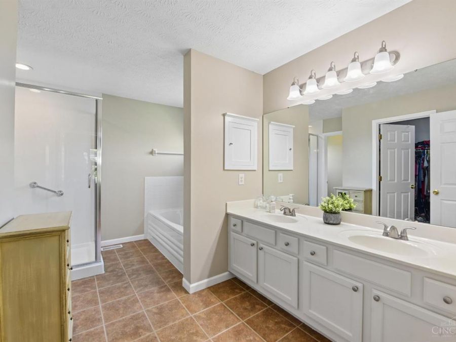 5145 Grandin Ridge Drive, Liberty Township, OH 45011 Photo 30