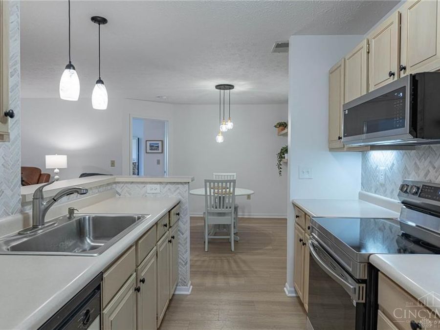 6561 Brigham Square, Unit 4, Centerville, OH 45459 Photo 16