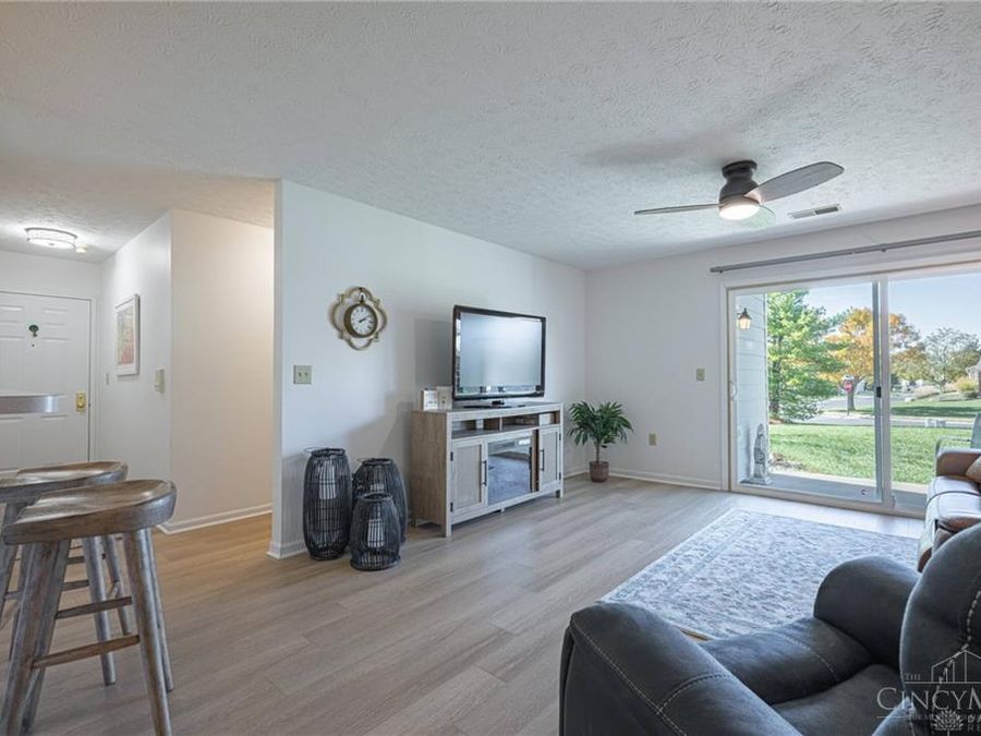 6561 Brigham Square, Unit 4, Centerville, OH 45459 Photo 5