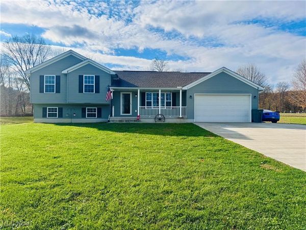 3445 Meadow Street , Stockport, OH 43787