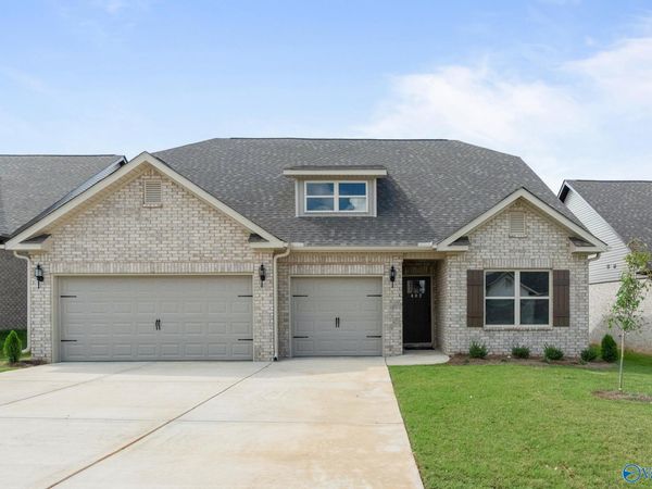410 Ledgeway Drive, Harvest, AL 35749