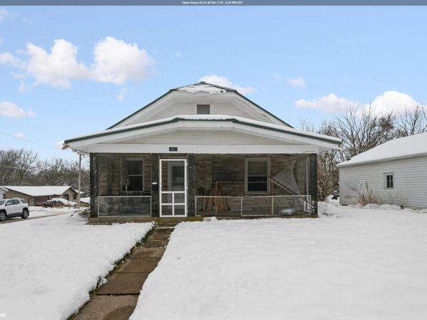 1611 Agency Street, Burlington, IA 52601
