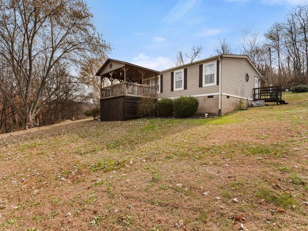 1892 Preacher Holt Rd , Mount Pleasant, TN 38474