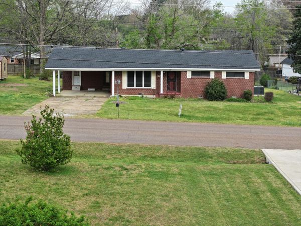 107 Overton Dr , Jackson, TN 38301