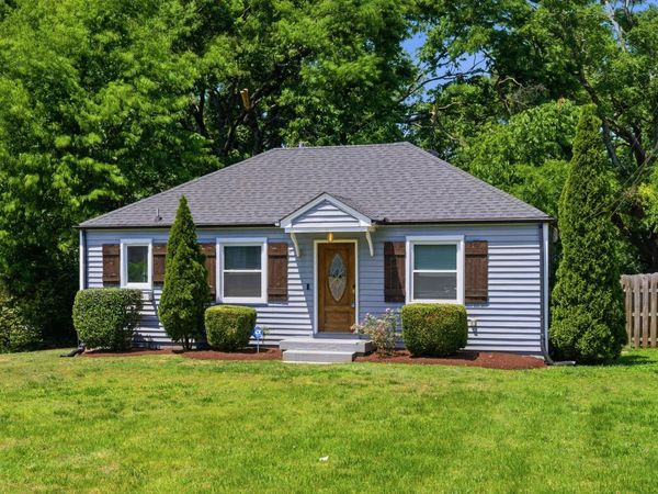 3715 Norma Dr , Nashville, TN 37211