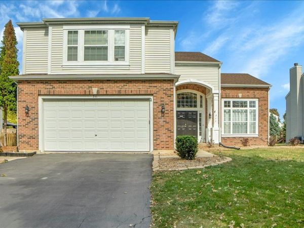 711 Blossom Court , Oswego, IL 60543