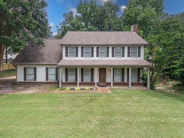 8672 CEDAR FARMS DR , Cordova, TN 38016