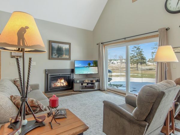 8558 Tennis Terrace , Unit 608, Onamia, MN 56359