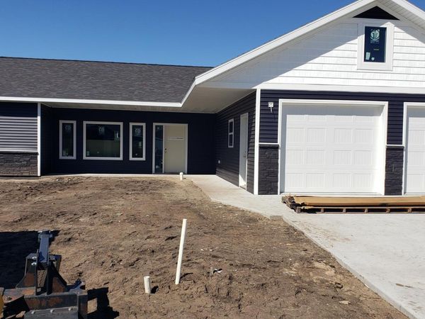 1007 8th Avenue NE, Perham, MN 56573