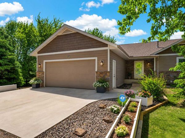 5576 580th Street , Pine City, MN 55063